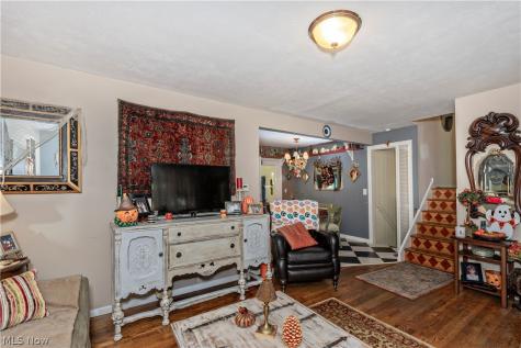 721 E 345th Street Eastlake OH 44095