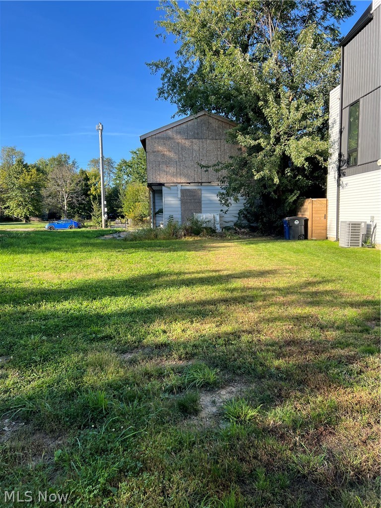5911 Madison Avenue Cleveland OH 44102