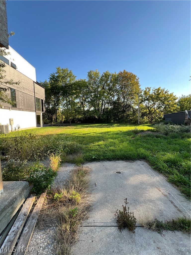 5911 Madison Avenue Cleveland OH 44102
