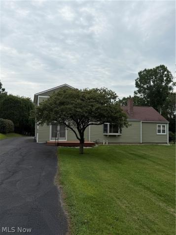 6419 Hampsher Road Clinton OH 44216