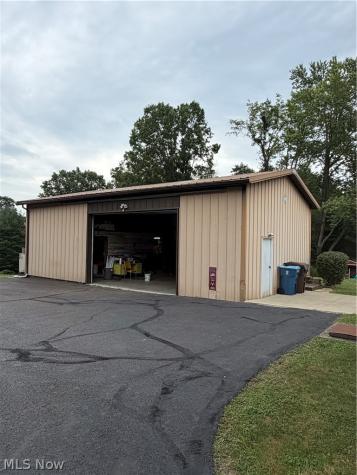 6419 Hampsher Road Clinton OH 44216