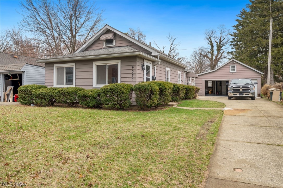 4385 W 229th Street Fairview Park OH 44126
