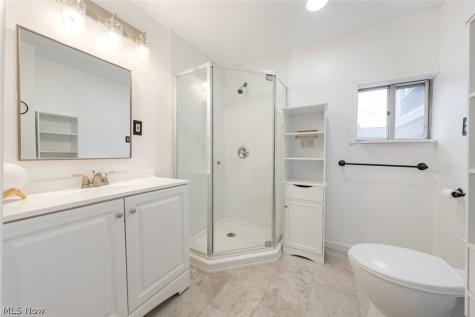 4385 W 229th Street Fairview Park OH 44126