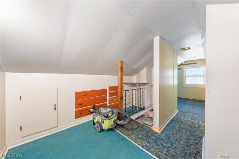 4385 W 229th Street Fairview Park OH 44126