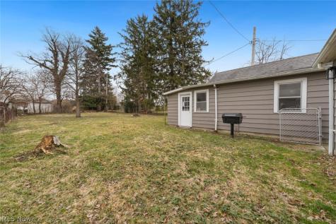 4385 W 229th Street Fairview Park OH 44126