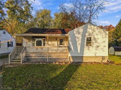 1064 Ridgefield Avenue Alliance OH 44601