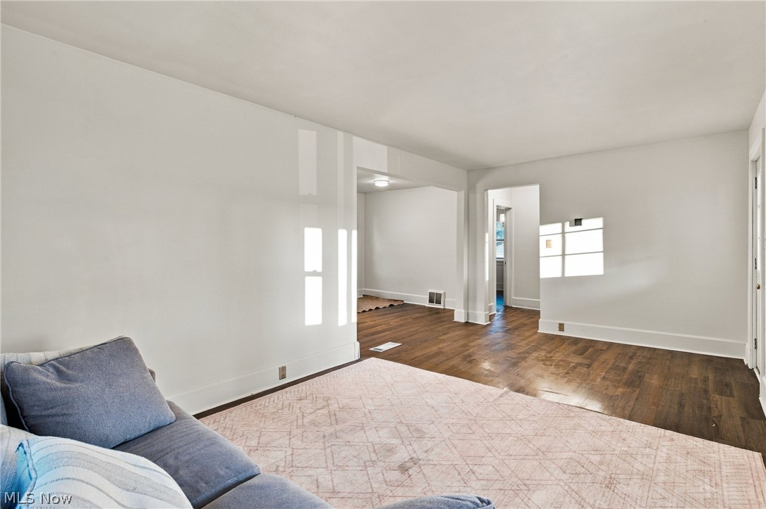 1064 Ridgefield Avenue Alliance OH 44601