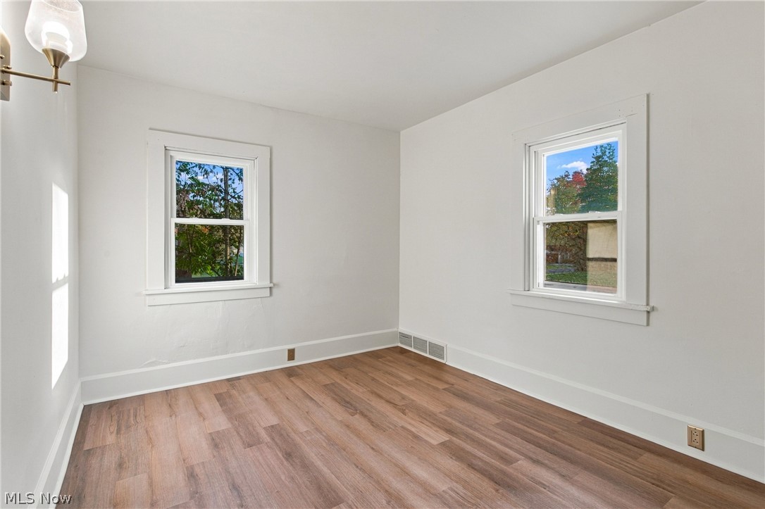 1064 Ridgefield Avenue Alliance OH 44601
