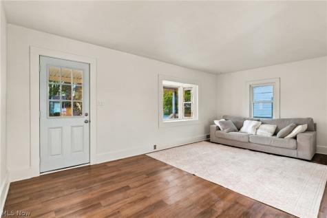 1064 Ridgefield Avenue Alliance OH 44601