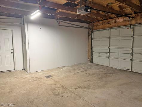 3003 Walter Road North Olmsted OH 44070