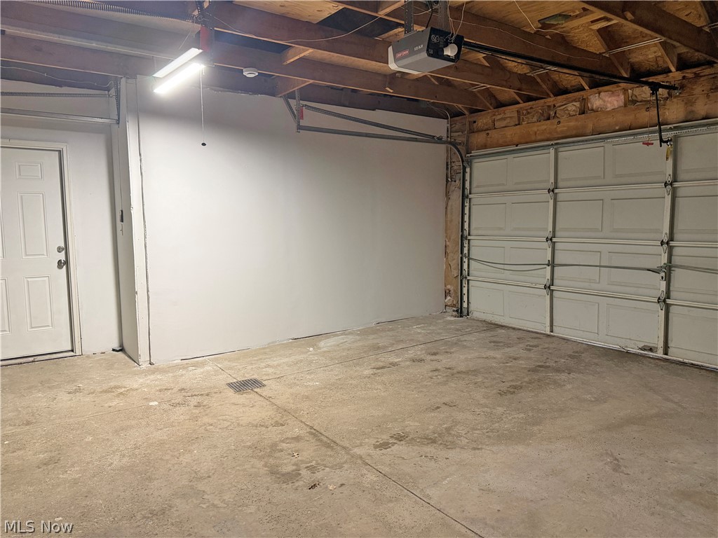 3003 Walter Road North Olmsted OH 44070