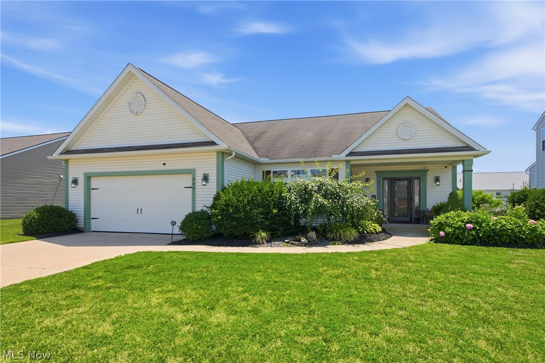 349 Springbrook Circle Elyria OH 44035