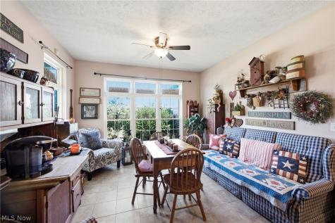 349 Springbrook Circle Elyria OH 44035