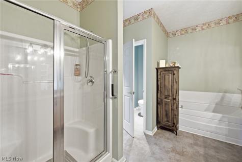 349 Springbrook Circle Elyria OH 44035