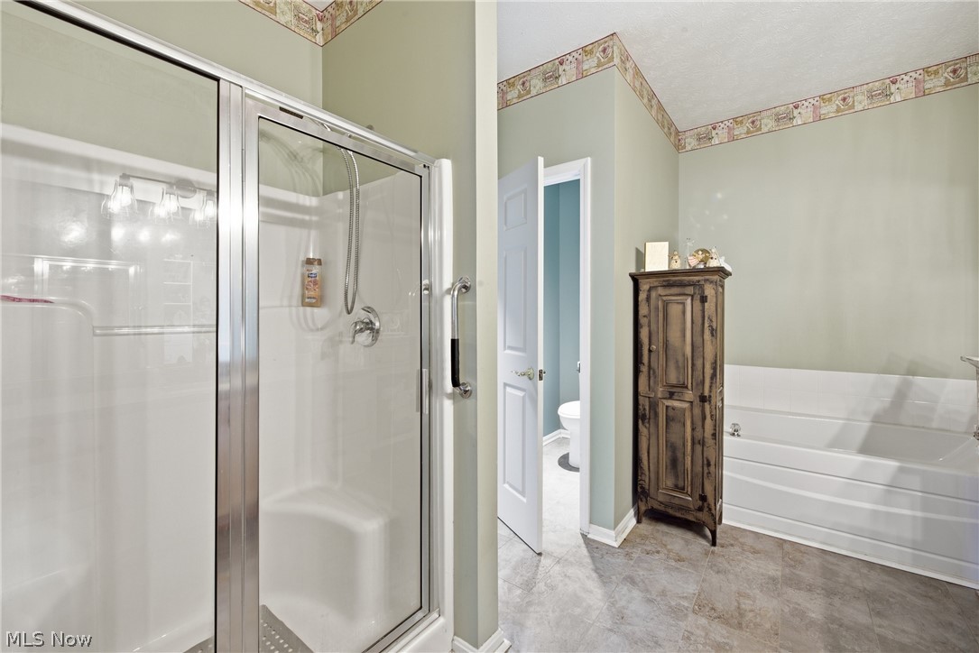 349 Springbrook Circle Elyria OH 44035