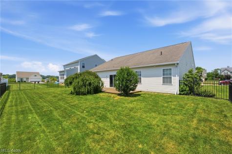 349 Springbrook Circle Elyria OH 44035