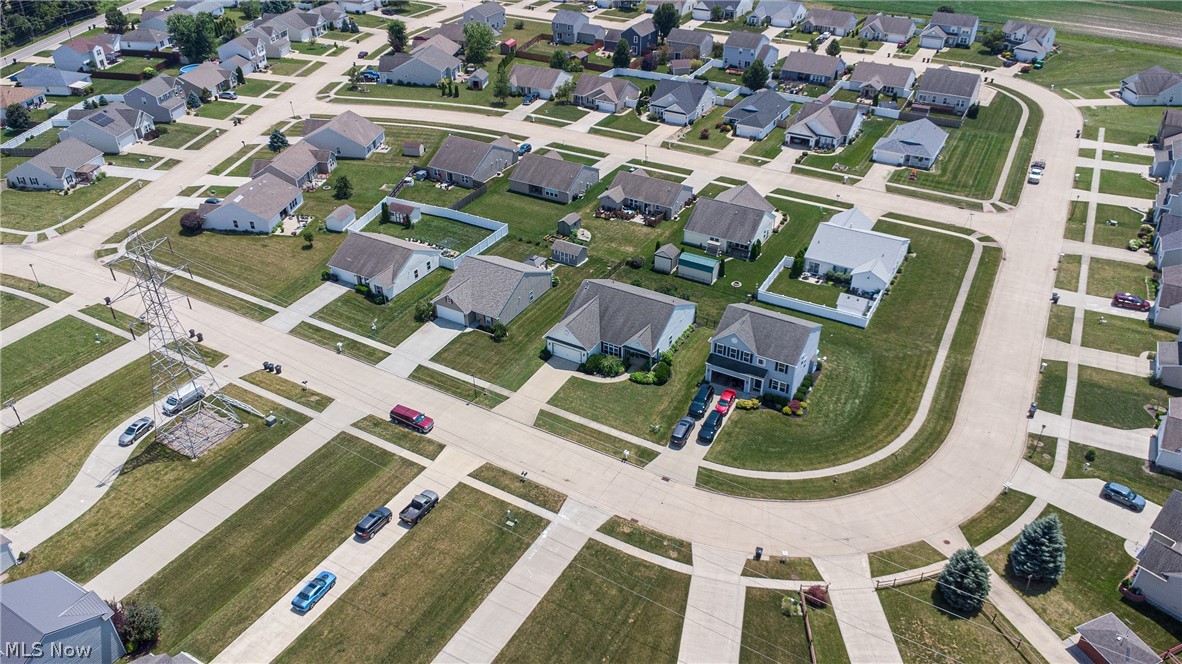 349 Springbrook Circle Elyria OH 44035