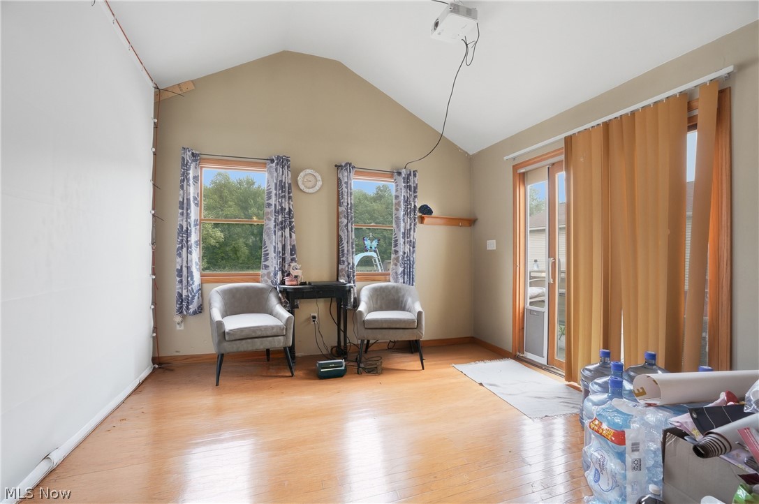 2697 Newton Tomlinson Newton Falls OH 44444