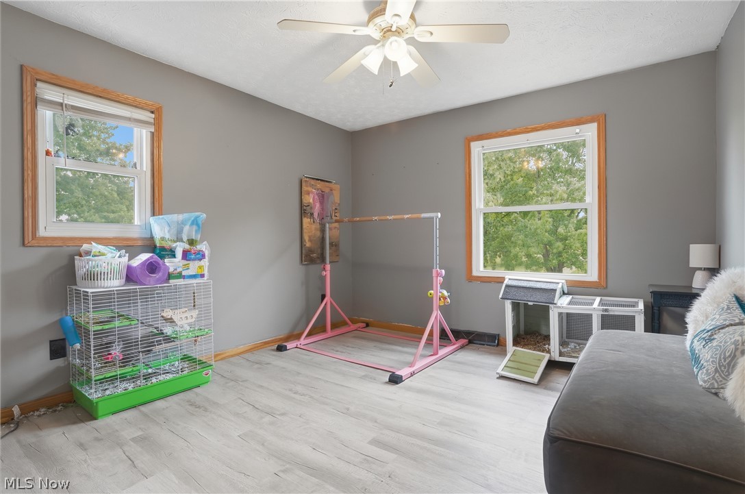 2697 Newton Tomlinson Newton Falls OH 44444