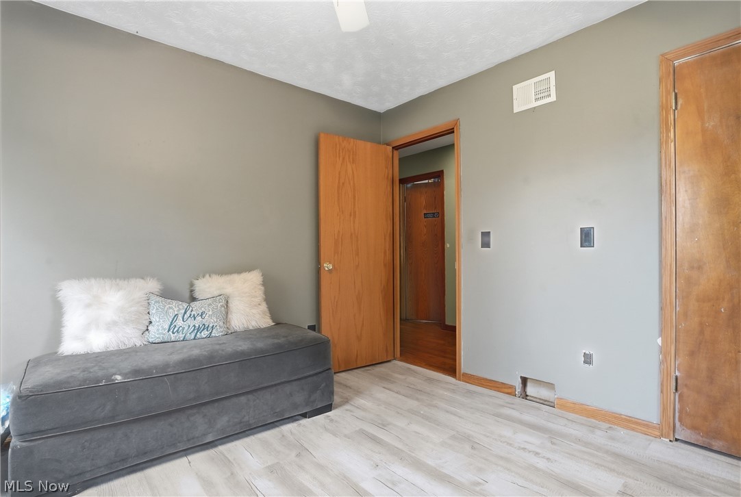 2697 Newton Tomlinson Newton Falls OH 44444