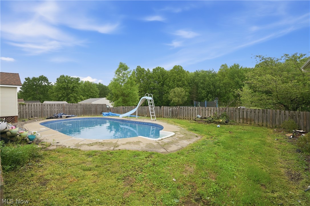 2697 Newton Tomlinson Newton Falls OH 44444