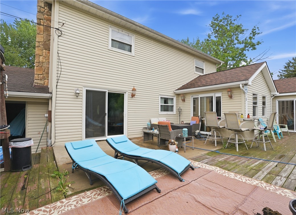 2697 Newton Tomlinson Newton Falls OH 44444