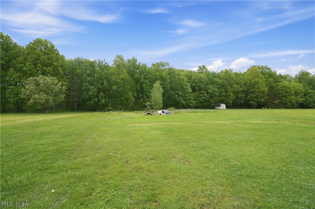 2697 Newton Tomlinson Newton Falls OH 44444