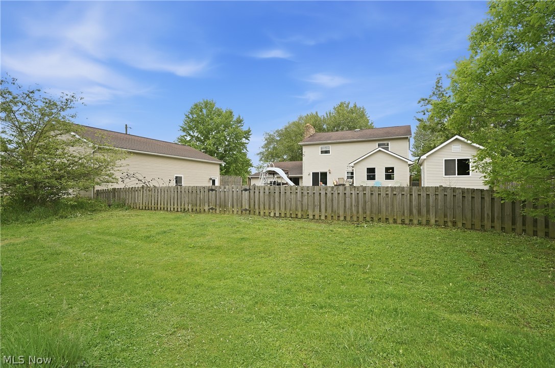 2697 Newton Tomlinson Newton Falls OH 44444