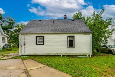 832 Caddo Avenue Akron OH 44305