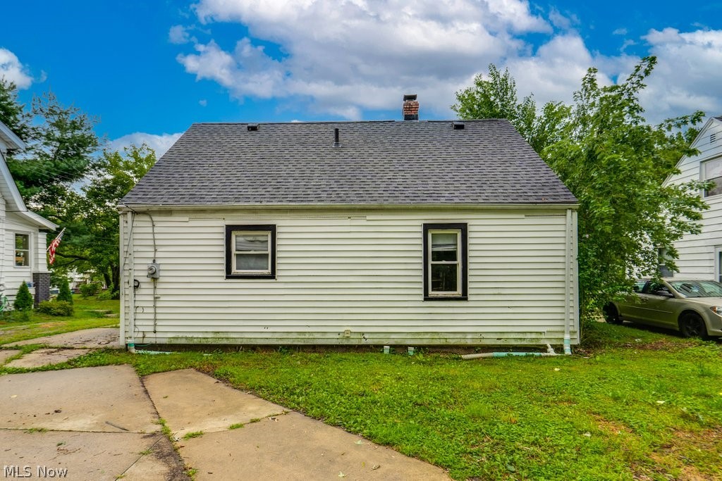 832 Caddo Avenue Akron OH 44305