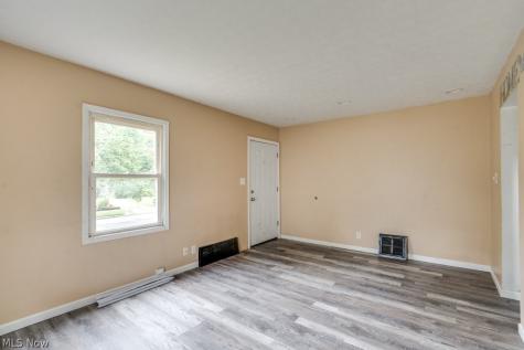 832 Caddo Avenue Akron OH 44305