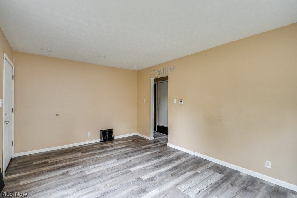 832 Caddo Avenue Akron OH 44305