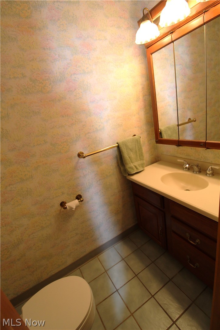 2329 Venloe Drive Poland OH 44514