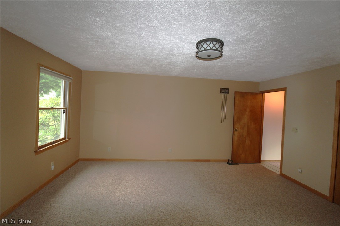 2329 Venloe Drive Poland OH 44514