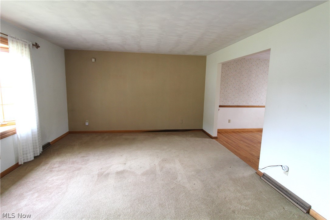 2329 Venloe Drive Poland OH 44514