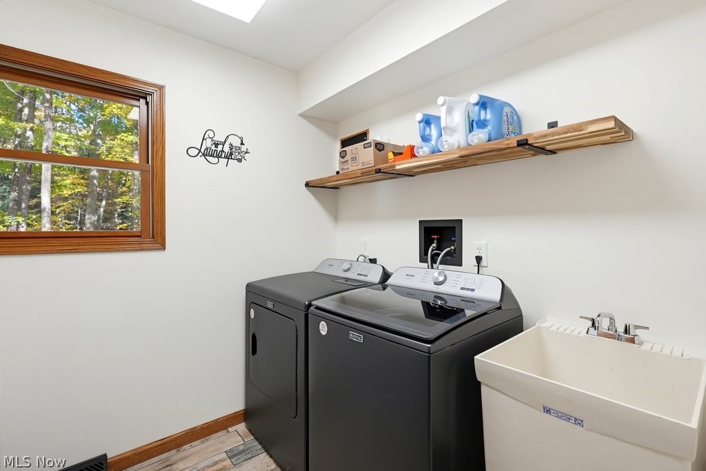 38591 Dodds Landing Willoughby Hills OH 44094