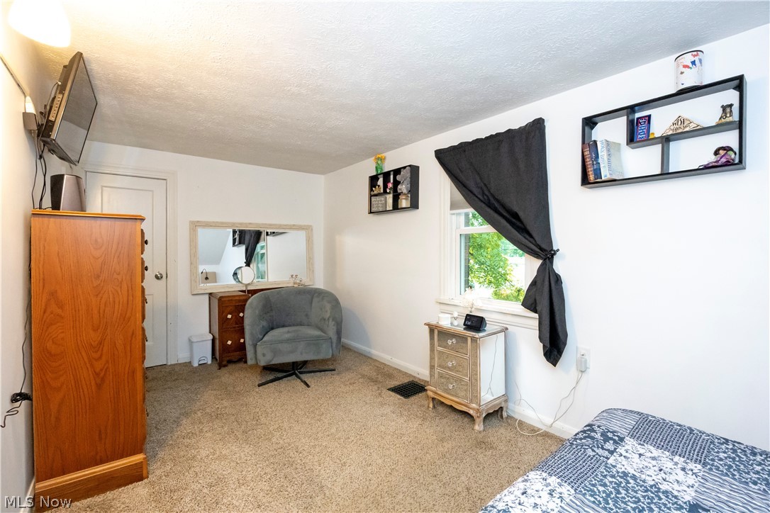 314 N Summit Street Smithville OH 44677