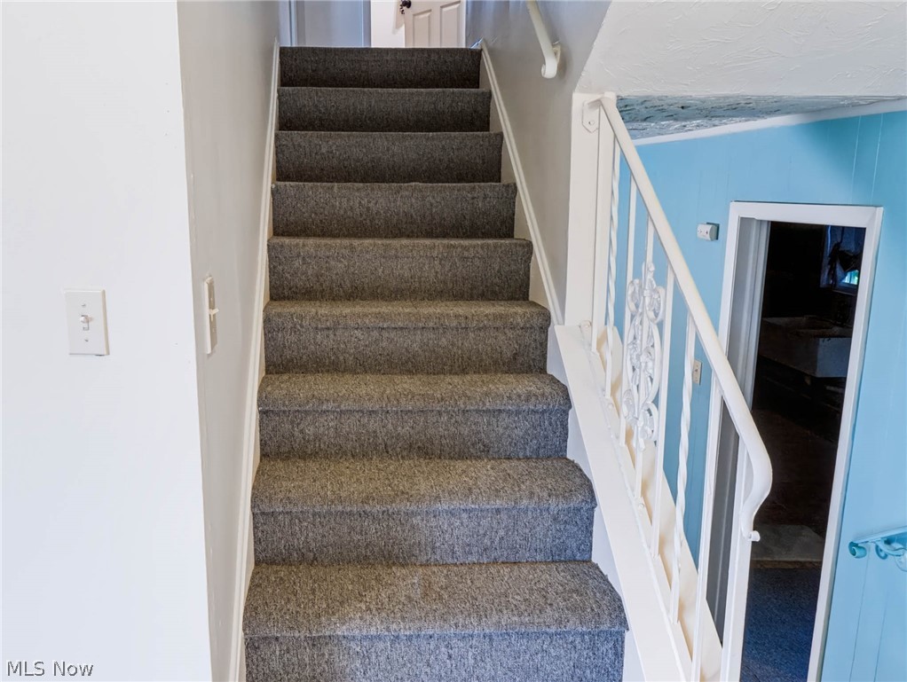 402 Audrey Drive Richmond Heights OH 44143