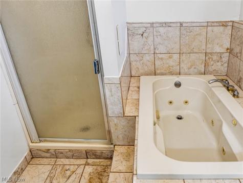 402 Audrey Drive Richmond Heights OH 44143