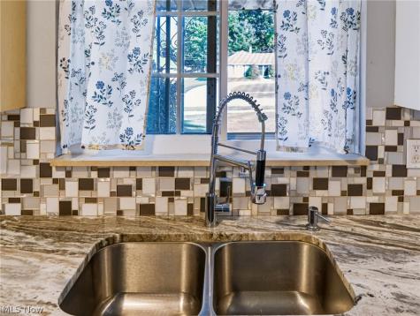 402 Audrey Drive Richmond Heights OH 44143