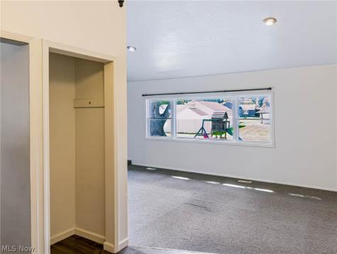 402 Audrey Drive Richmond Heights OH 44143
