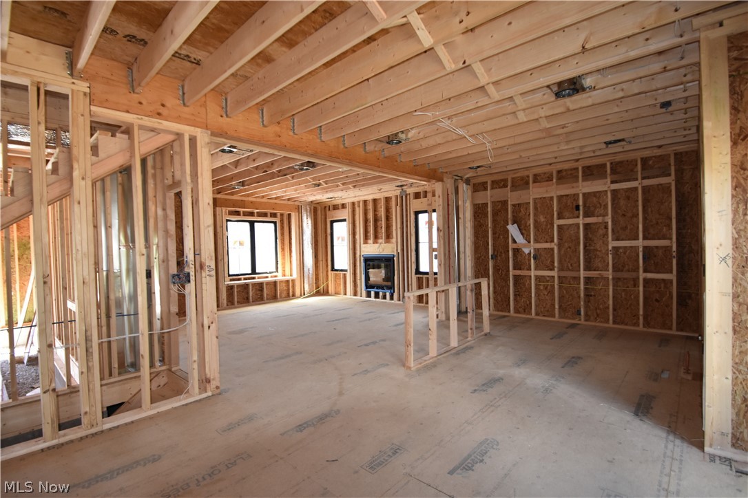 211 Ashwood Landing Hubbard OH 44425