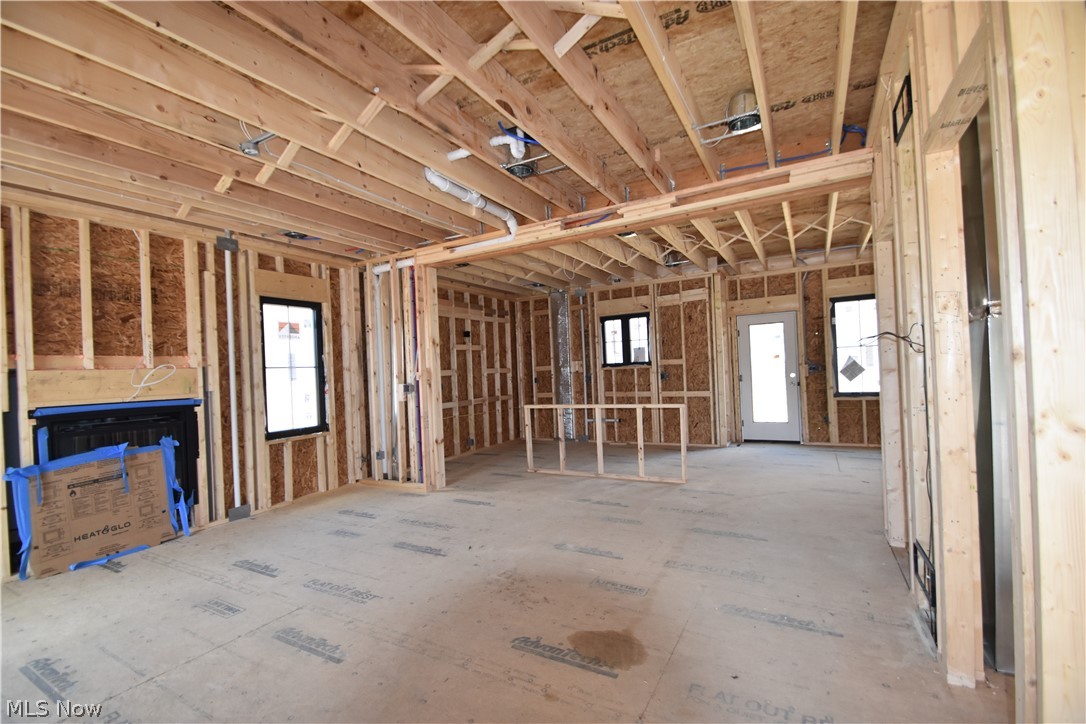 211 Ashwood Landing Hubbard OH 44425