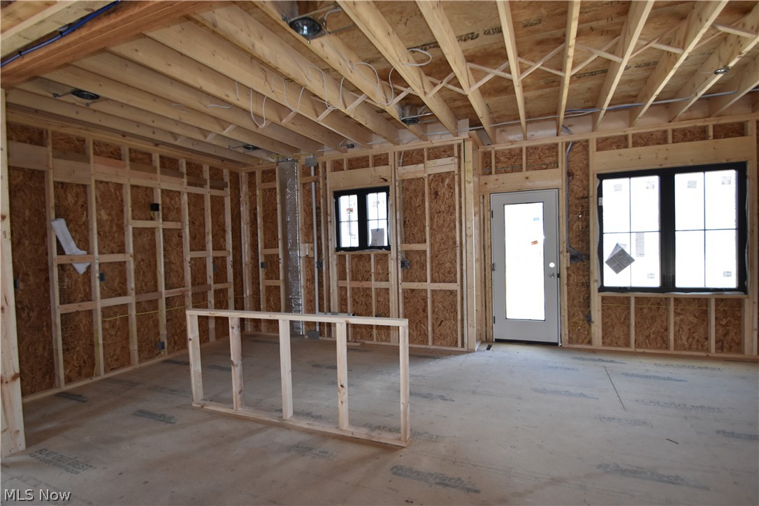211 Ashwood Landing Hubbard OH 44425