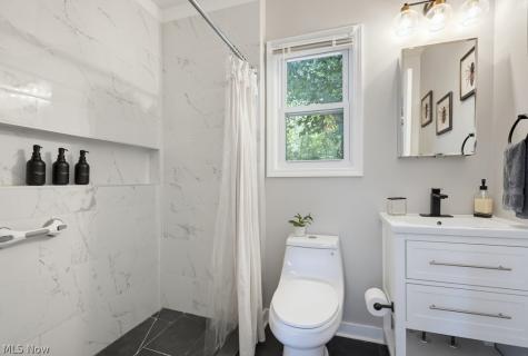 2171 Westminster Road Cleveland Heights OH 44118