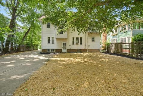 2171 Westminster Road Cleveland Heights OH 44118