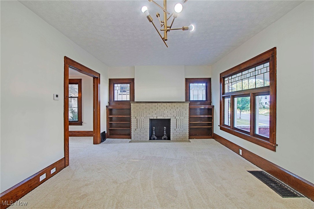 811 Broad Avenue NW Canton OH 44708
