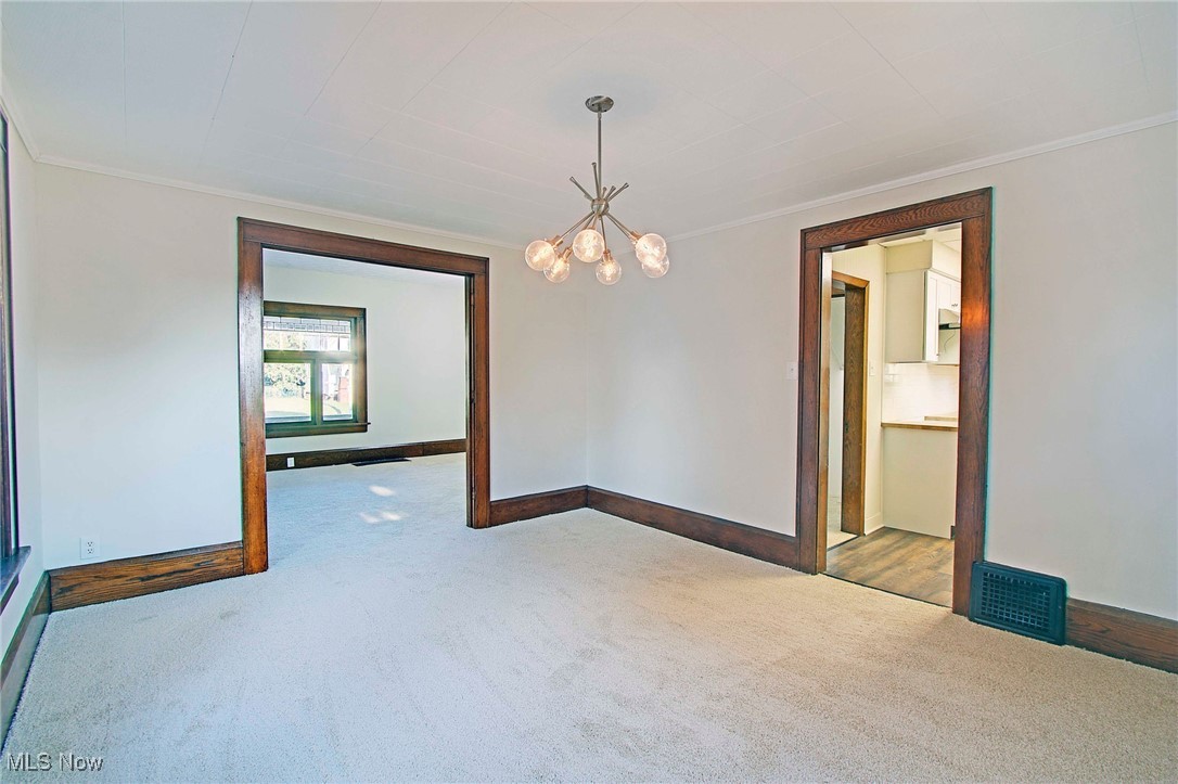 811 Broad Avenue NW Canton OH 44708