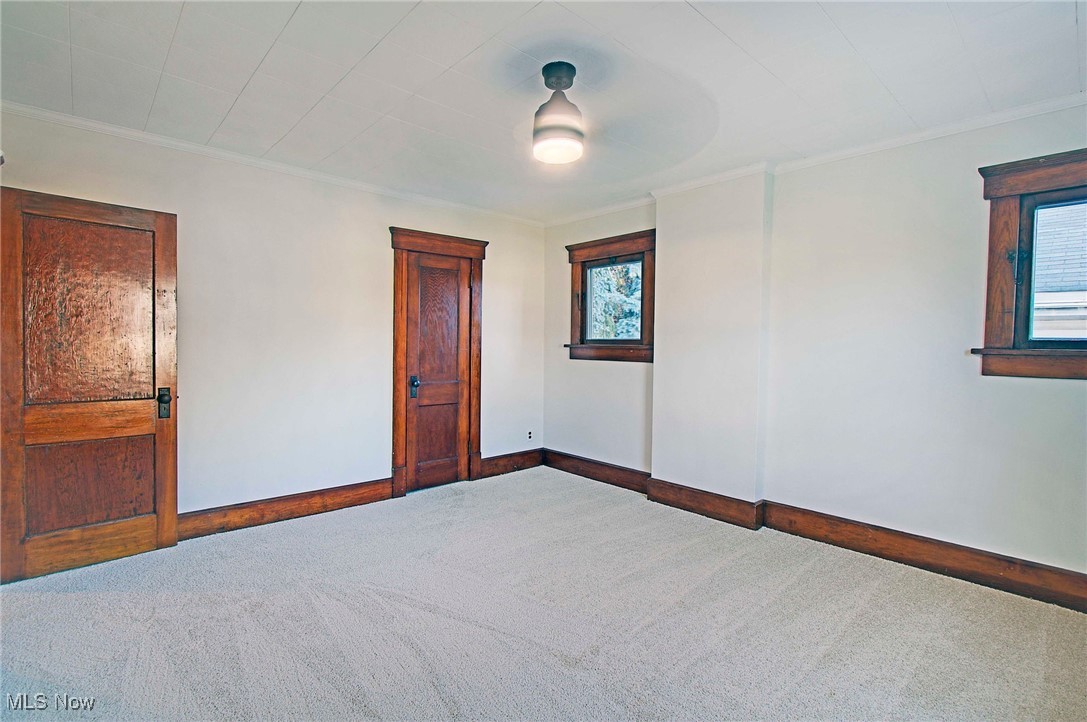 811 Broad Avenue NW Canton OH 44708