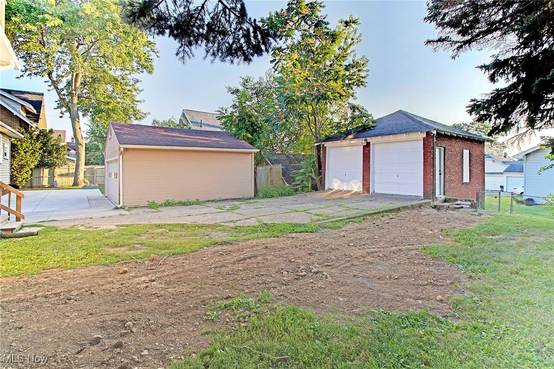 811 Broad Avenue NW Canton OH 44708